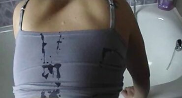 Skrenula je pozornost na člana klijenta i jebeno pornici na hrvatskom s njim na masažu