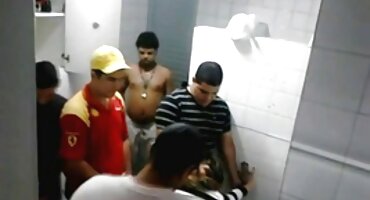 Mladi crnac poniženo pornic hrvatska jebeno i prisilio grubo kopulirati