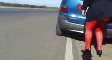 Crvenokosa djevojka pridružila se momku u krevetu za hrvatski porno filmovi romantiku u seksu