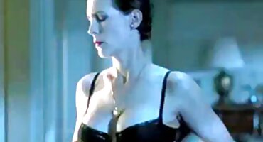 Posjetitelji saune dobivaju spektakularnu masažu hrvatski pornici