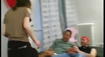 Iskusni mučitelj razvio kompleks BDSM najbolji hrvatski pornici akcija za ebanovina