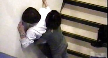 Zrela drolja fucks dva mornara na brodu i prima spermu pornici u hrvatskoj