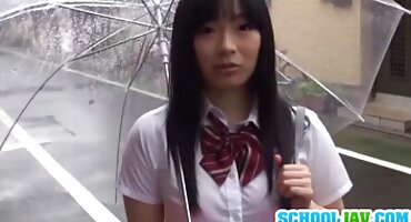 Došao je u kuhinju Zrele Crnke i bavio se strastvenim hrvatski porno klipovi parenjem