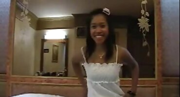 Koketni ruski muči joj pička u krevetu s xxx hrvatski porno velikim vibrator