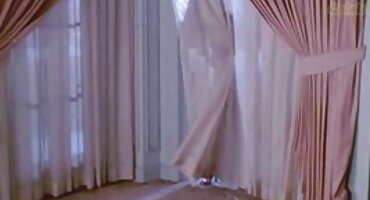 Momak ima Nepriličan anal hrvatski amaterski porno radost s tri ruske kurve