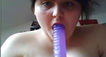 Crvenokosa dama fucks policajca u parku i hrvatski porno filmovi prima spermu