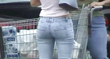 Latina je slučajno vidjela veliki falus i htjela hrvatski pornić se zajebavati