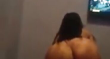 Nesputana mlada prljava namiguša porno hrvatski filmovi jebanje s crnim partnerom