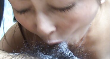 Bila je uzbuđena zbog igranja hrvatski amaterski porno filmovi golfa i jebeno joj je mentor