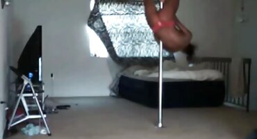 Na podu požudan lesbian hrvatski porno filmovi miluju jedni druge Velikim Sisama