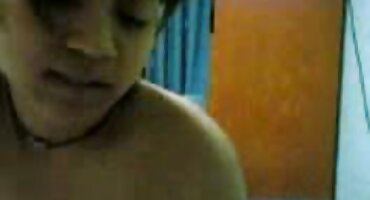 Policajac je došao do crne žene i odjednom je hrvatski porno uradci dobio dobar seks