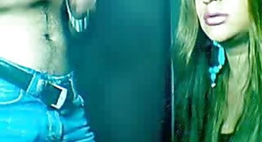 Mršavi Paula Shei jebanje porno hrvatski s dvije dečki s moćnim penisima