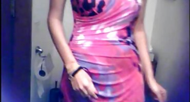 Sparno tamnokosa Latina elegantno obrađena hrvatski pornici s hard penis