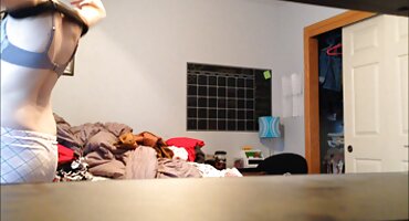 Veliki besplatni hrvatski pornići Penis cijeđenje Cooter gadno Latina u svijetle čarape