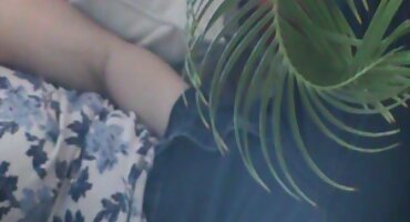 U krevetu plavuša s grimiznim usnama isisala hrvatski pornić je veliki kurac i jebeno