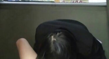 Zrela mama sudjeluje hrvatski porno klipovi u seksu mladog para