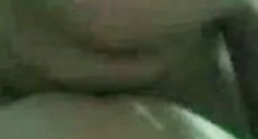 Moderan Gemma Massie pozira najbolji hrvatski pornici za kameru u požudnom stilu