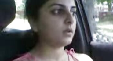 Nesputan dude hrvatski pornici maca super-vruća crnka s tetovažama